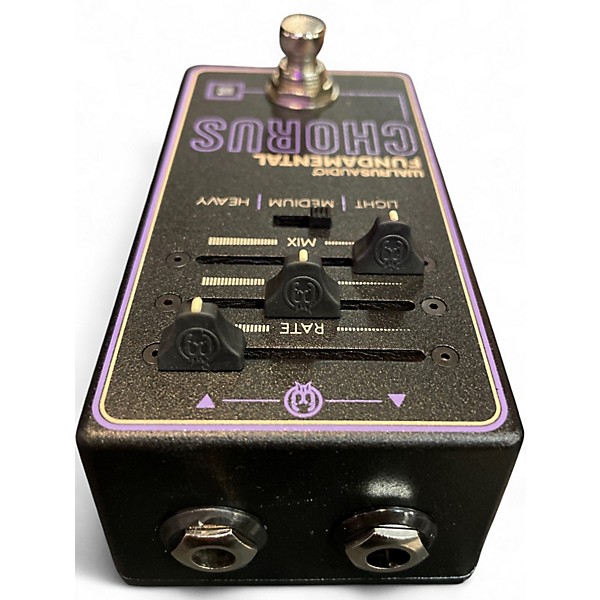 Used Walrus Audio FUNDAMNETAL CHORUS Effect Pedal