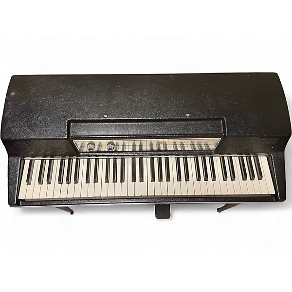 Used Wurlitzer 200 Acoustic Piano