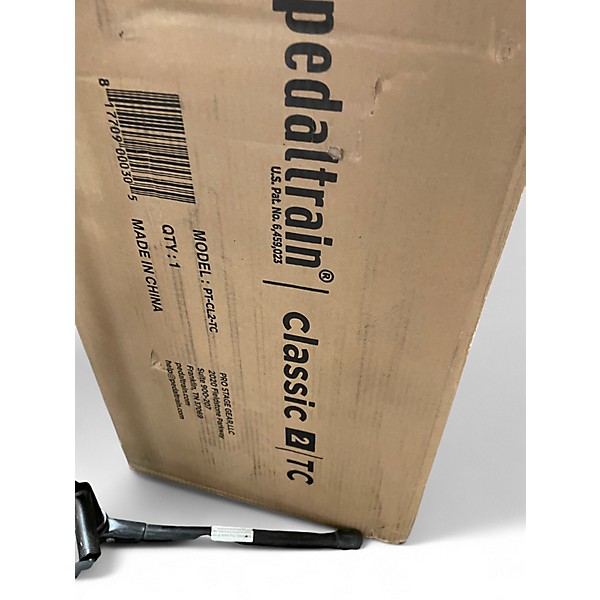 Used Pedaltrain Classic 2 Pedalboard with Tour Case Pedal Board