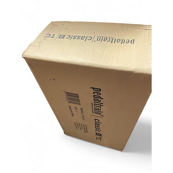 Used Pedaltrain Classic 2 Pedalboard with Tour Case Pedal Board