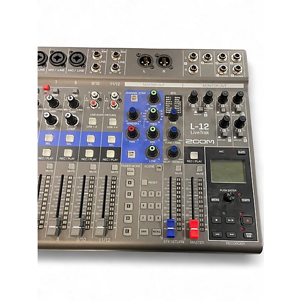 Used Zoom Livetrak L12 Digital Mixer