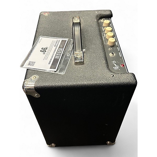 Used Fender Rumble 25 25W 1x8 Bass Combo Amp