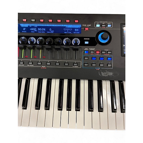 Used Yamaha Montage M7 76 Key Synthesizer Synthesizer