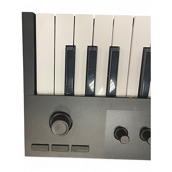 Used Native Instruments Kontrol M32 MIDI Controller