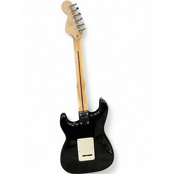 Used 2017 Squier Affinity Stratocaster Black Solid Body Electric Guitar