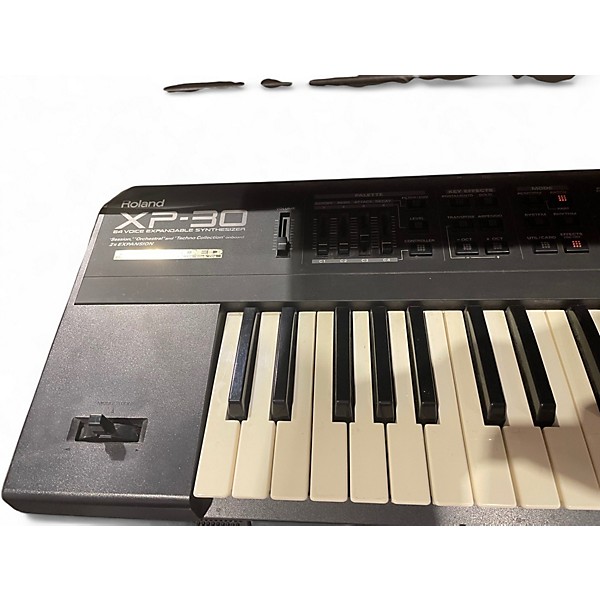 Used Roland XP30 Synthesizer