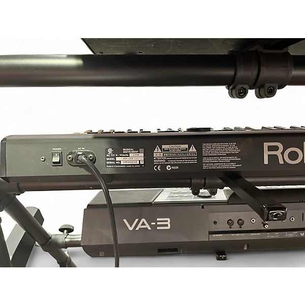 Used Roland XP30 Synthesizer