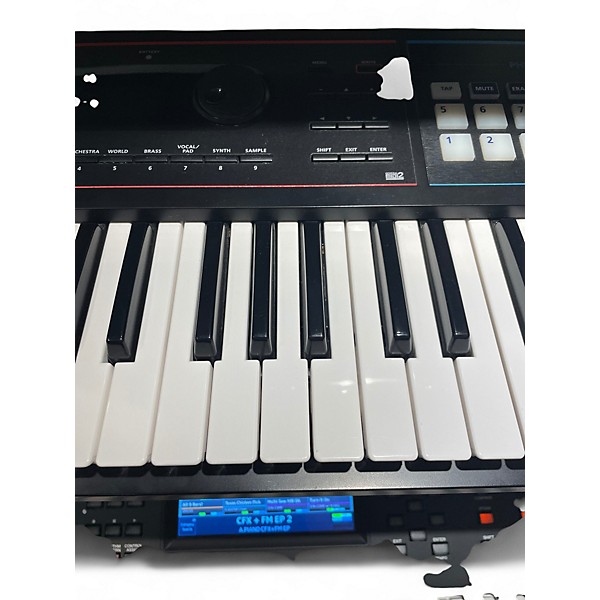 Used Roland JUNO DS61 Keyboard Workstation