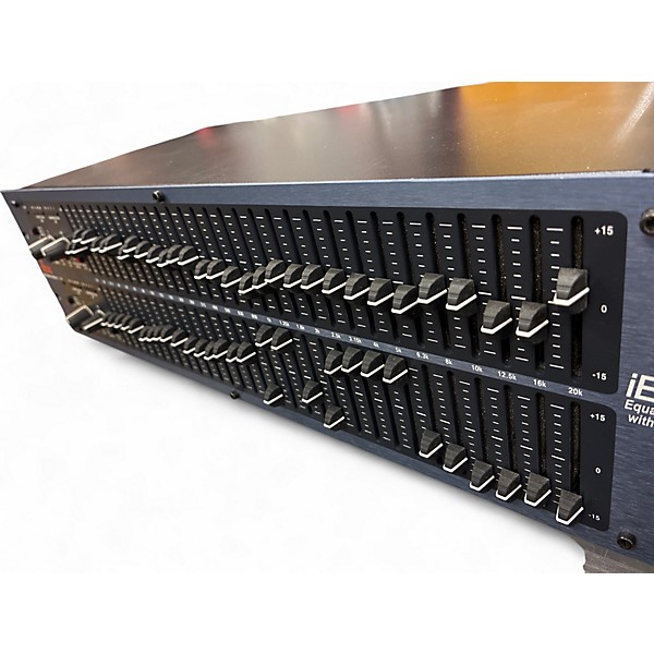 Used dbx iEQ-31 Graphic Equalizer