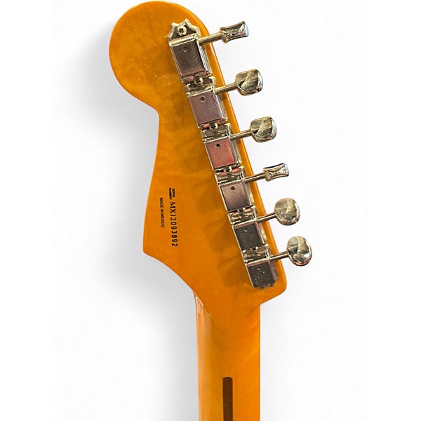 Used Fender FENDER CLASSIC PLAYER SUNBURST Solid Body Electric Guitar