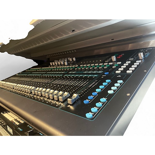 Used Allen & Heath QU32 Chrome Edition Digital Mixer