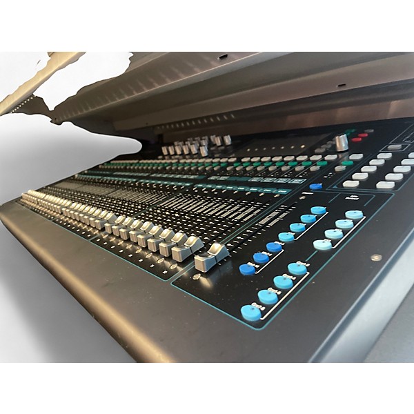 Used Allen & Heath QU32 Chrome Edition Digital Mixer