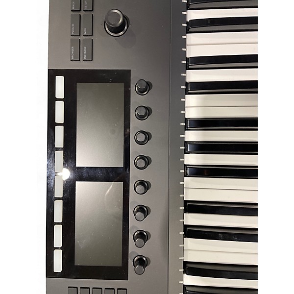Used Native Instruments Komplete Kontrol S61 MIDI Controller