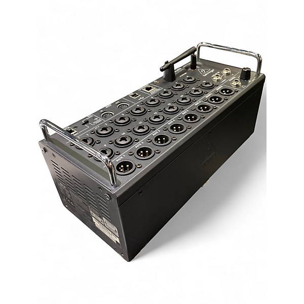 Used Behringer xair18 Digital Mixer