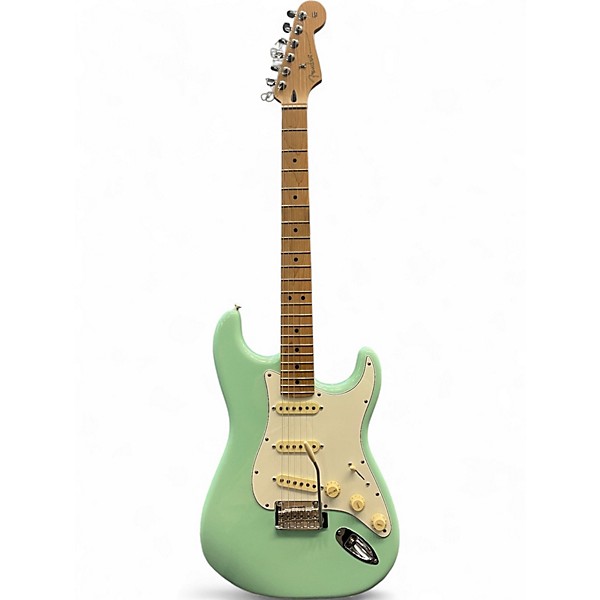 Used Fender Limited Edition Player Stratocaster Seafoam Green Solid Body Electric Guitar
