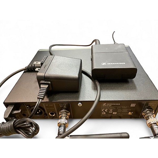 Used Sennheiser ewd wireless guitar system Instrument Wireless System