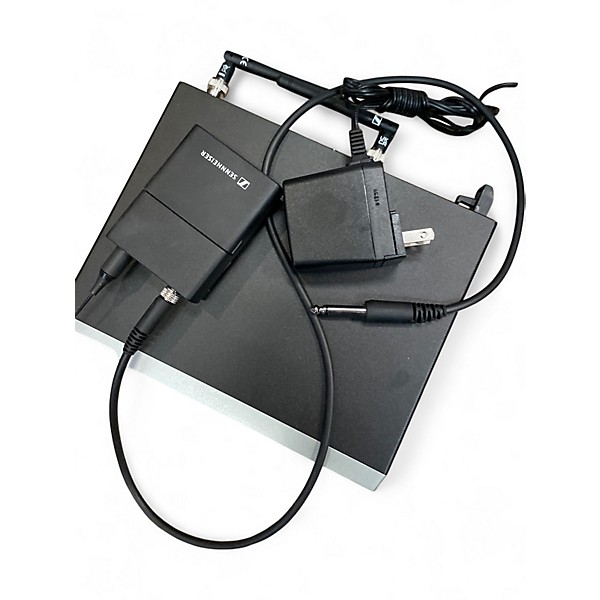 Used Sennheiser ewd wireless guitar system Instrument Wireless System