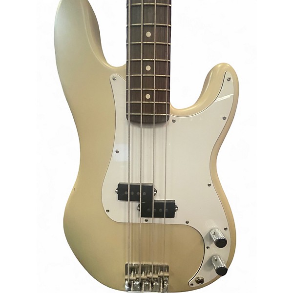 Used Fender PRECISION BASS WHITE Electric Bass Guitar