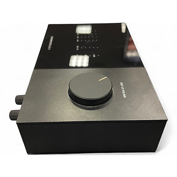 Used Native Instruments Komplete Audio 6 Audio Interface