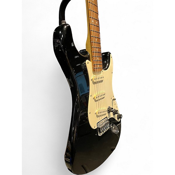 Used Starcaster by Fender Stratocaster Black Solid Body Electric Guitar