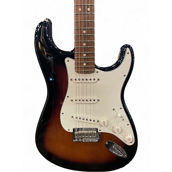 Used Fender STRATOCASTER 2 Color Sunburst Solid Body Electric Guitar
