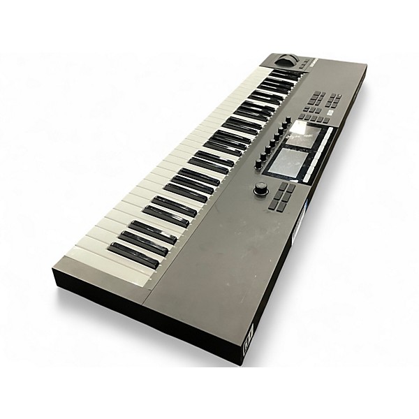 Used Native Instruments Komplete Kontrol S61 MKII MIDI Controller