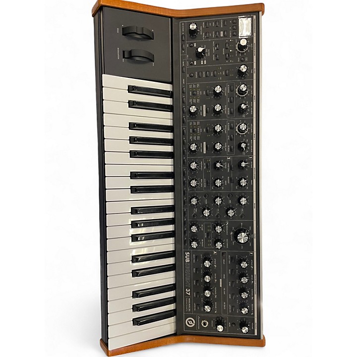 Used Moog Subsequent 37 Synthesizer | Guitar Center