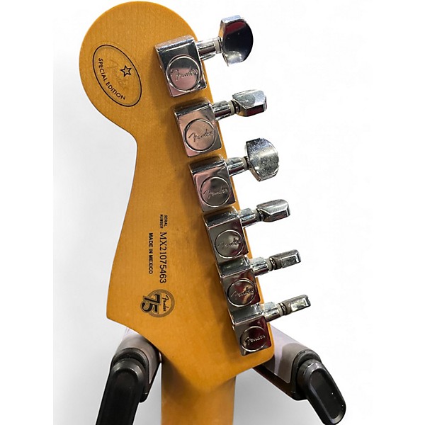 Used 2021 Fender PLAYER II STRATOCASTER HSS Blue Burst Solid Body Electric Guitar