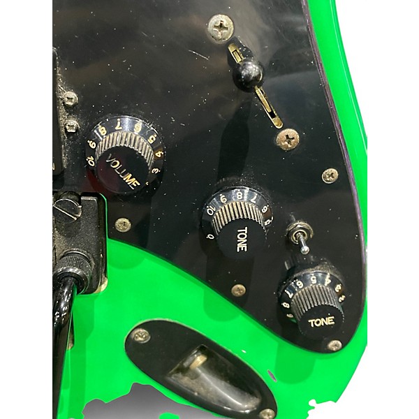 Used Kramer STRIKER 300 ST Green Solid Body Electric Guitar