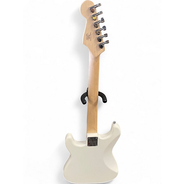Used Squier SONIC STRATOCASTER WHITE Solid Body Electric Guitar
