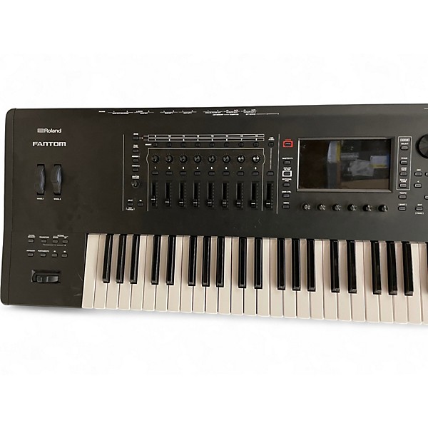 Used Roland Fantom 8 Keyboard Workstation