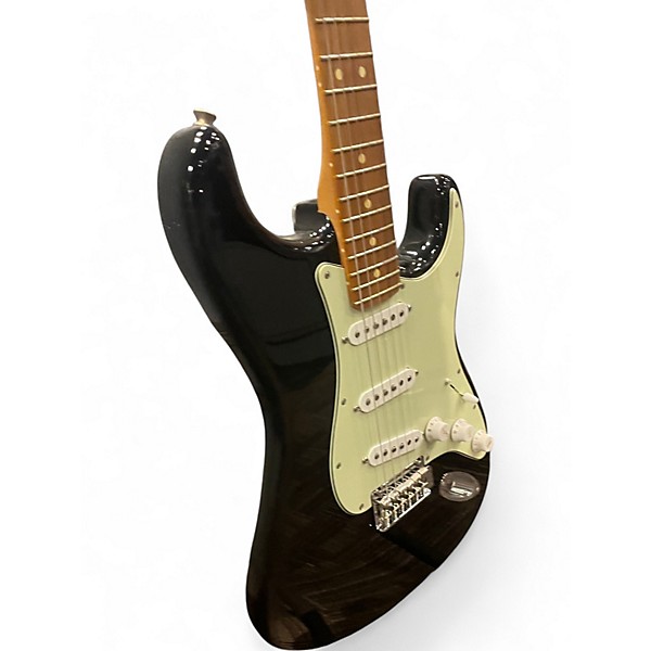 Used Fender Limited Edition Player Stratocaster Black Solid Body Electric Guitar