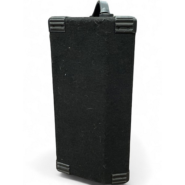 Used Behringer EUROLIVE F1220D Keyboard Amp