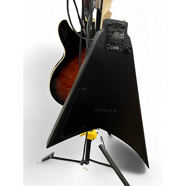 Used Jackson JS22-7 Dinky 7 String Black Solid Body Electric Guitar