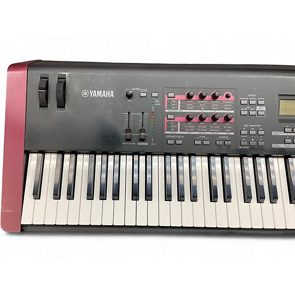 Used Yamaha MOXF8 88 Key Keyboard Workstation