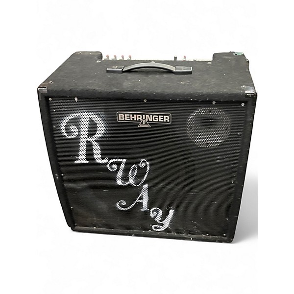 Used Behringer ULTRATONE Bass Combo Amp