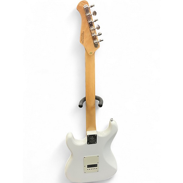 Used Donner SEEKER Alpine White Solid Body Electric Guitar