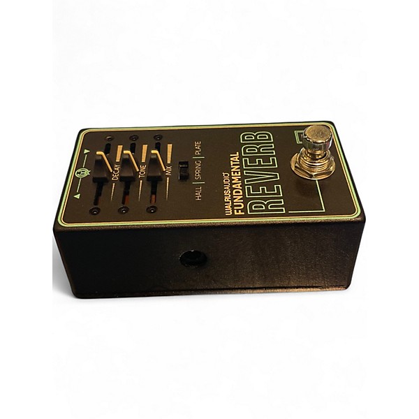 Used Walrus Audio fundamental reverb Effect Pedal