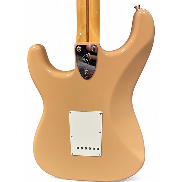 Used 2023 Fender Stratocaster Limited International Color Edition Sahara Taupe Solid Body Electric Guitar