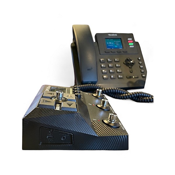 Used Zoom G2 Four Multi-Effects Processor Effect Processor