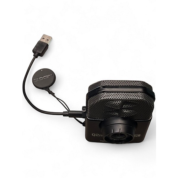 Used Zoom Q2N Video Recorder