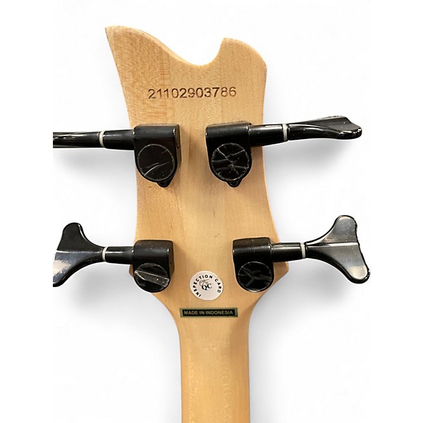 Used Kramer D-1 White Electric Bass Guitar