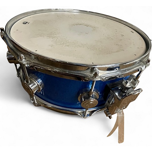 Used DW 14X5.5 Collector's Series Snare Blue Sparkle Drum