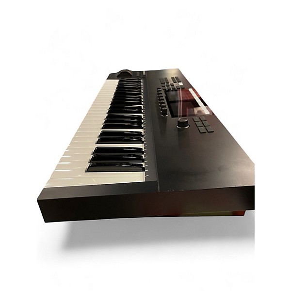 Used Native Instruments Komplete Kontrol S49 MK2 MIDI Controller