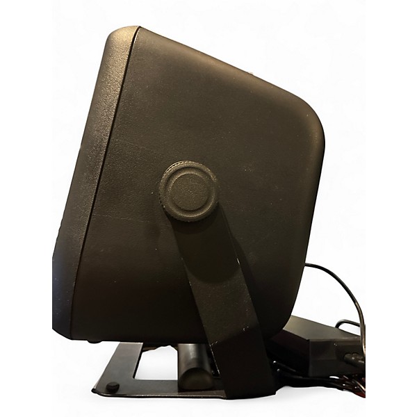 Used Yamaha Stagepas 100 Powered Speaker