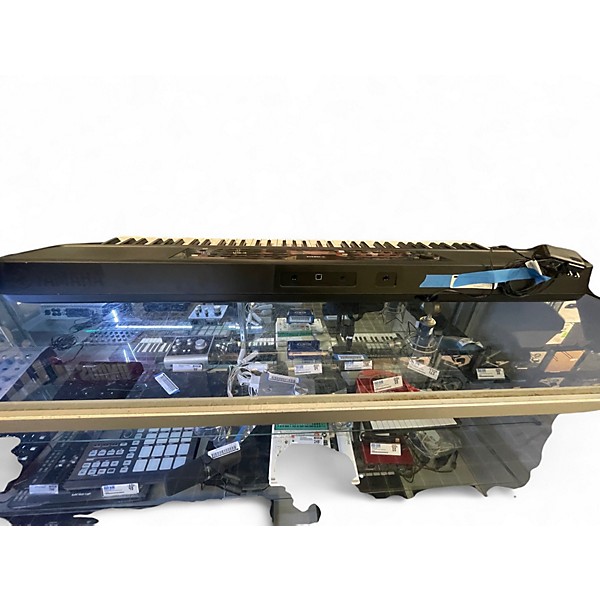 Used Yamaha ew320 Digital Piano