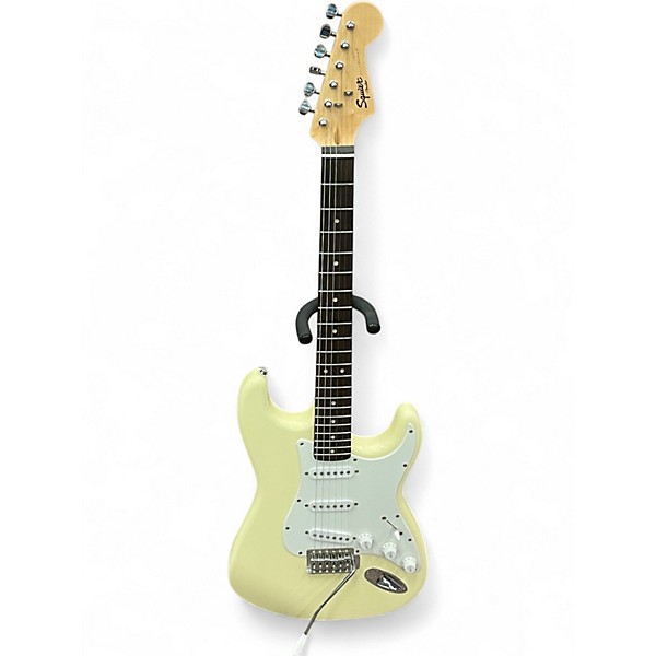 Used Squier Bullet Stratocaster Olympic White Solid Body Electric Guitar