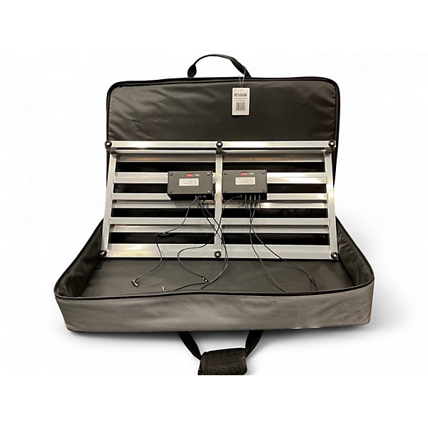 Used Pedaltrain PT-PRO-GC W/DUAL VOODOO LAB PEDAL POWER 2 PLUSES Pedal Board