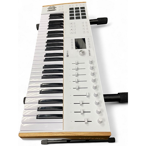 Used Arturia keylab 49 mk3 white MIDI Controller