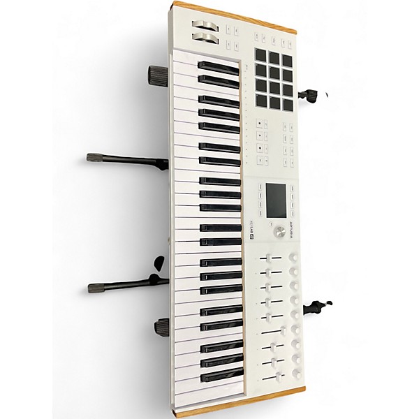 Used Arturia keylab 49 mk3 white MIDI Controller